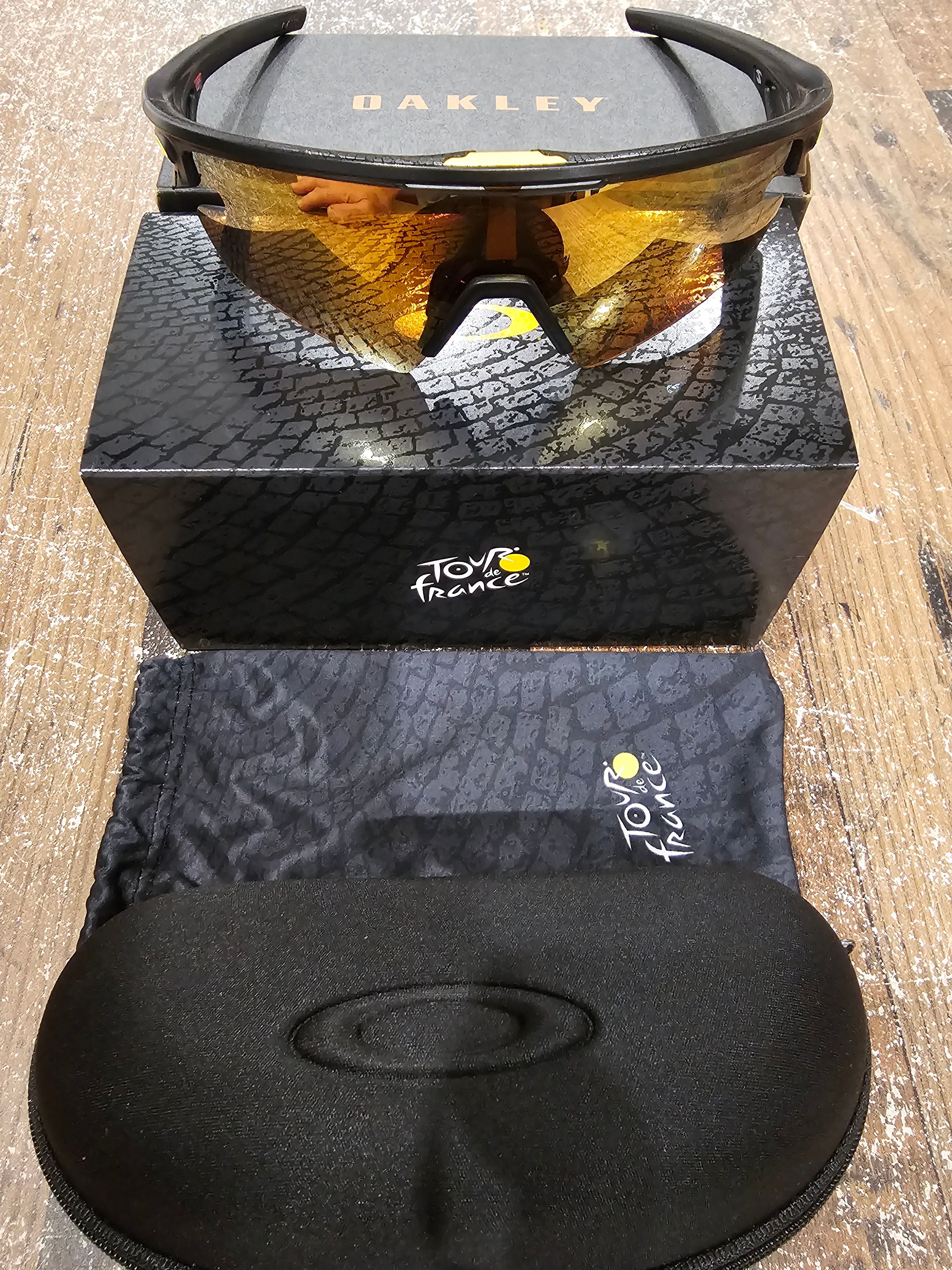Oakley Sphaera Slash Tour De France 2025