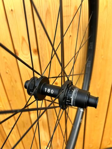 Gebrauchtes 2025 DT Swiss GRC 1100 DICUT 30 700c Wheelset bike — Bild 7 von 7