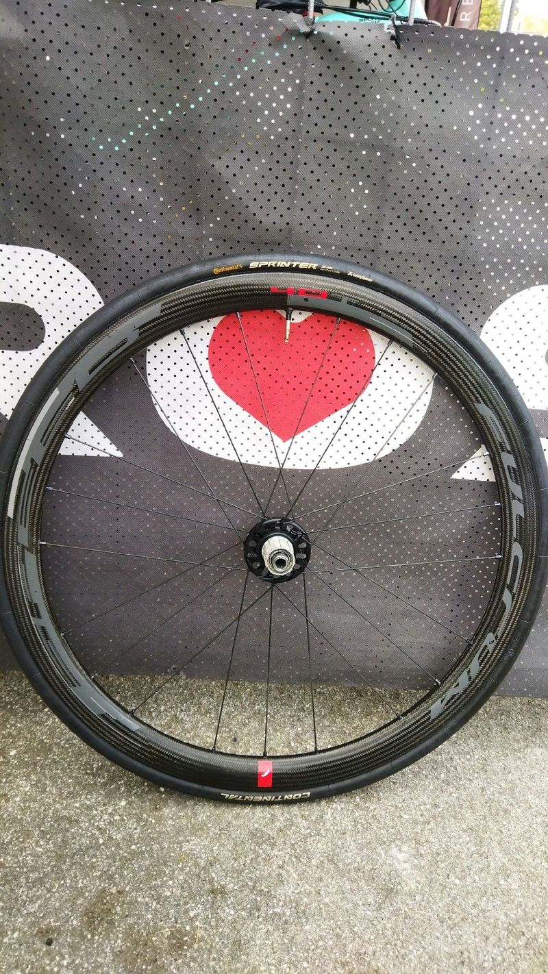 Used Fulcrum Speed 40 2020 bike — image 2 of 3