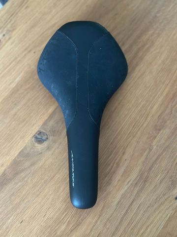 Fizik Antares R3 Saddle bike d'occasion — image 1 sur 2