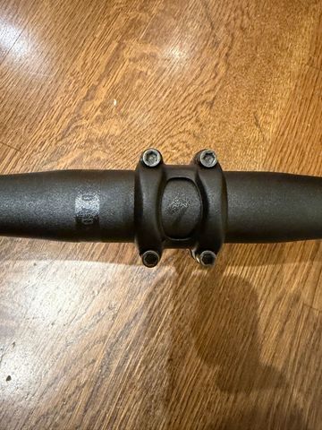 2025 Specialized Manillar Gravel Adventure Gear y potencia Pro SL bike usato — immagine 3 di 4