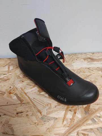 Used Fizik Artica R5 GTX Winter Road Cycling Shoes bike — image 3 of 5