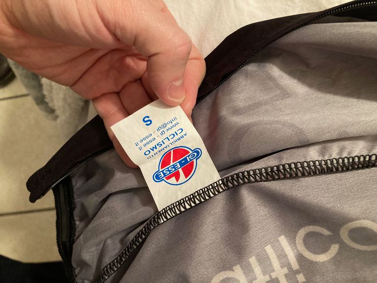 Used gi-esse Gilet Antivento bike — image 3 of 3