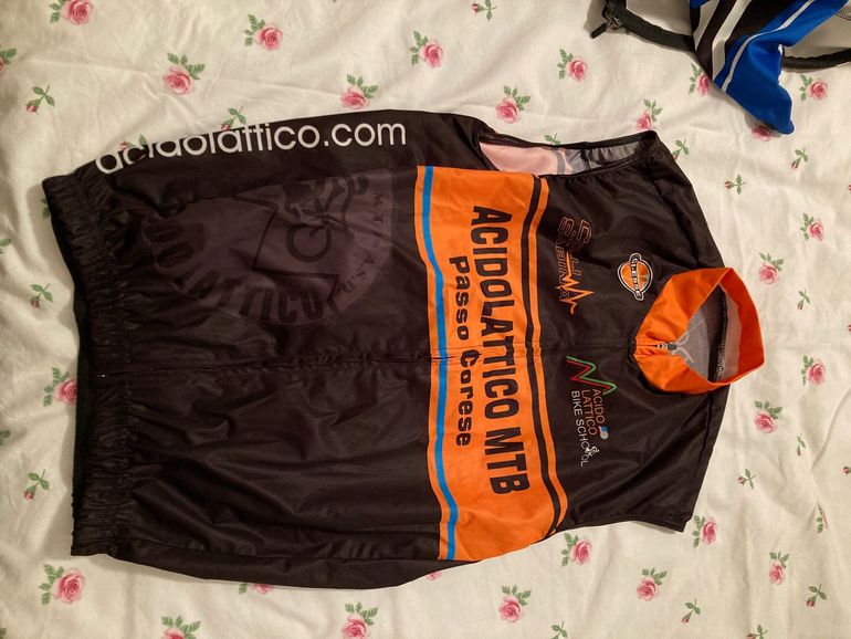 Used gi-esse Gilet Antivento bike — image 1 of 3