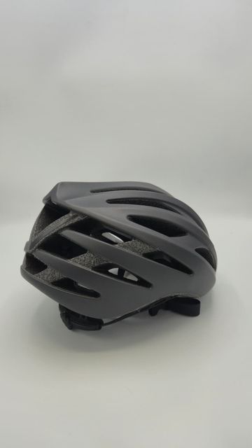 Used Mavic Aksium Elite Helmet bike — image 2 of 6