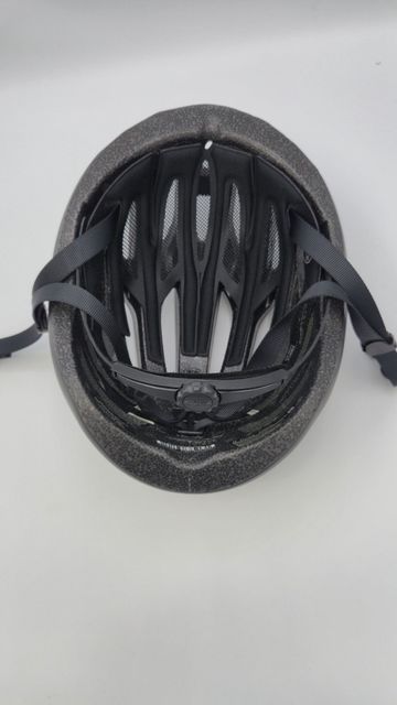 Used Mavic Aksium Elite Helmet bike — image 6 of 6