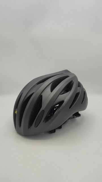 Used Mavic Aksium Elite Helmet Cycling Accessories