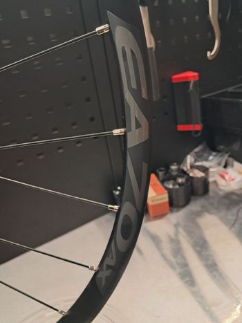 Used 2025 Easton EC70 AX Wheelset bike — image 4 of 9