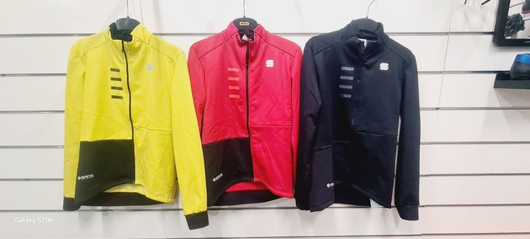 Used 2025 Veste Thermique Tempo bike — image 1 of 8