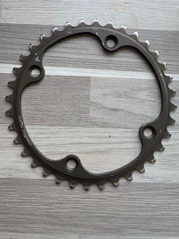 2022 Campagnolo Super Record 36T Chainring bike d'occasion — image 3 sur 5