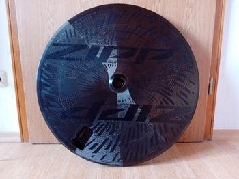 Zipp, Super-9 Tubeless Disc Wheel