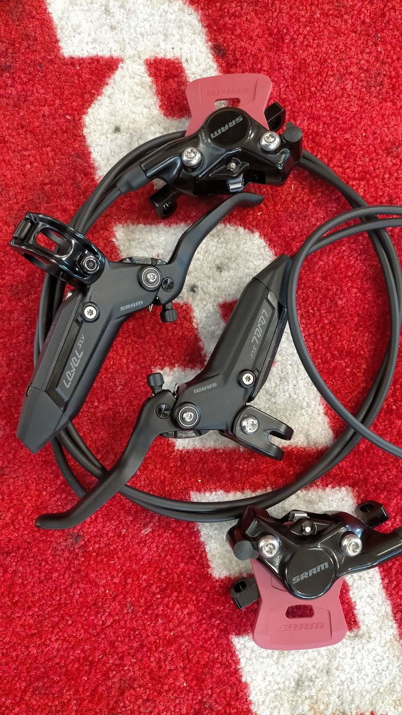 Used Sram Level Silver Stealth 2 Pistons Brakes