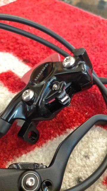 Used Sram Level Silver Stealth 2 Pistons bike — image 2 of 5