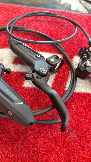 Used Sram Level Silver Stealth 2 Pistons bike — image 4 of 5