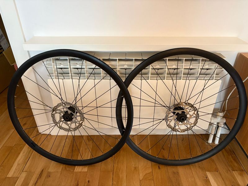 Used 2024 Orbea Orca M30 Ruedas Aluminio Wheels