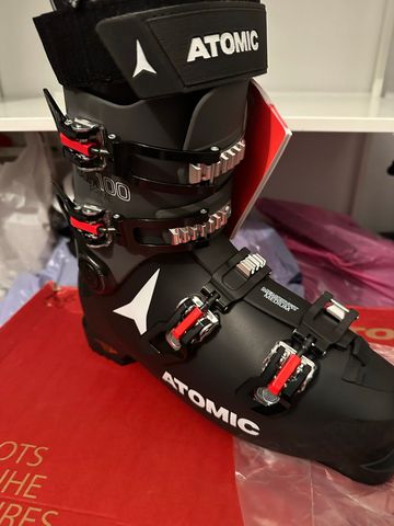 Used 2024 Atomic Hawx Prime 100 Ski Boots bike — image 1 of 2