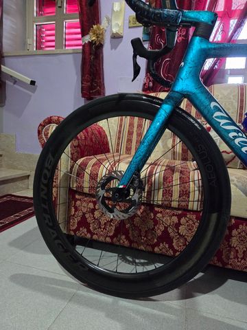 Używany 2024 Bontrager Aeolus RSL 51 TLR Disc Road Wheel bike — zdjęcie 2 z 3