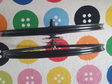 Tweedehands 2023 Duke/Dt Swiss bike — afbeelding 5 van 5