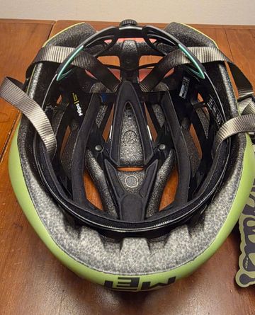 Used 2026 MET Trenta MIPS Wander Limited Edition bike — image 6 of 6