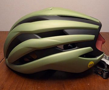Used 2026 MET Trenta MIPS Wander Limited Edition bike — image 5 of 6