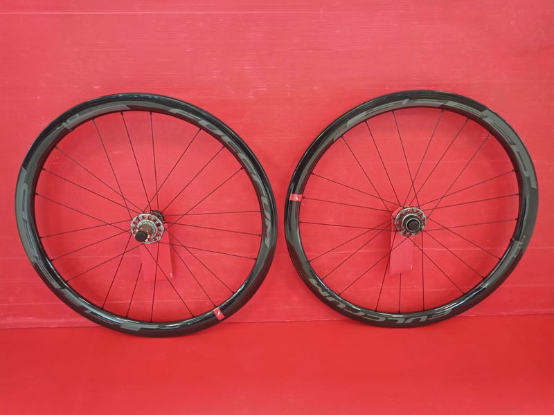 Fulcrum Speed 40 DB 2023 bike de segunda mano — imagen 1 de 5