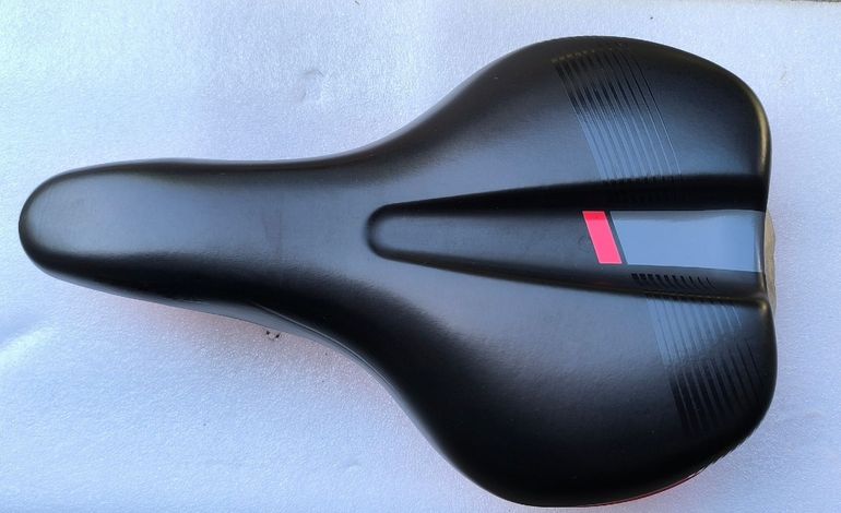 Used 2024 Confort bike — image 1 of 7