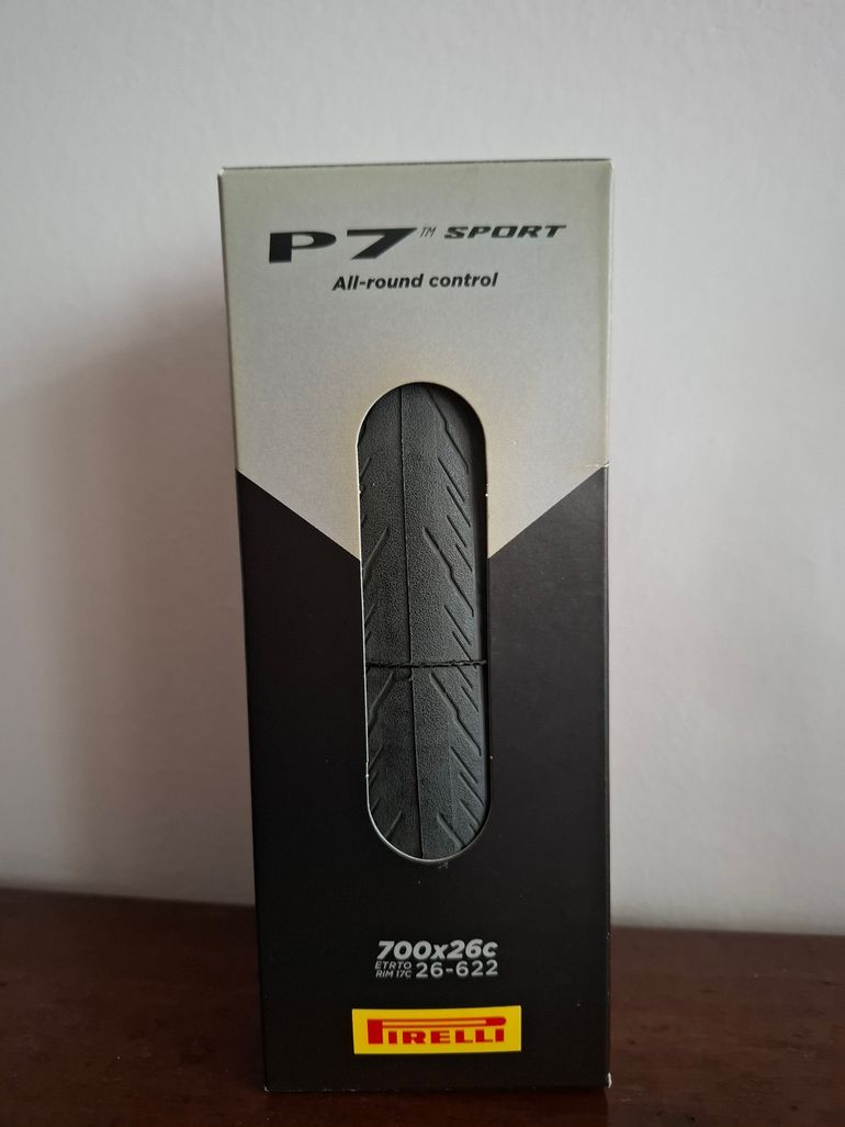 Used Pirelli P7 Sport Tire bike — image 1 of 5