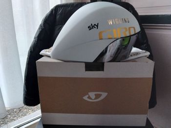 Used Giro Aerohead Ultimate MIPS TT Helmet - Team Wiggins Edition bike — image 6 of 15