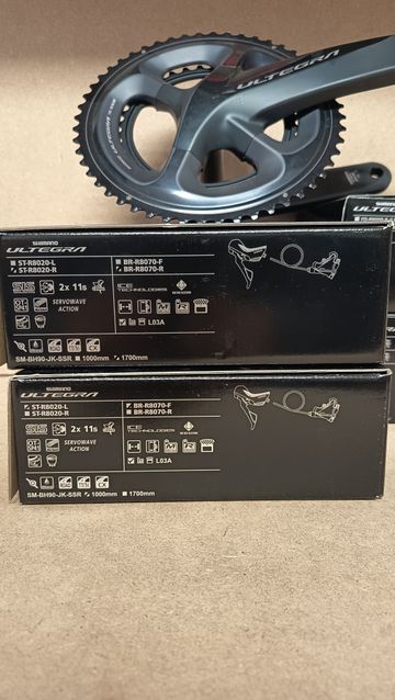Shimano Ultegra Meccanico 11v Guarnitura Drivetrain & Pedals usato