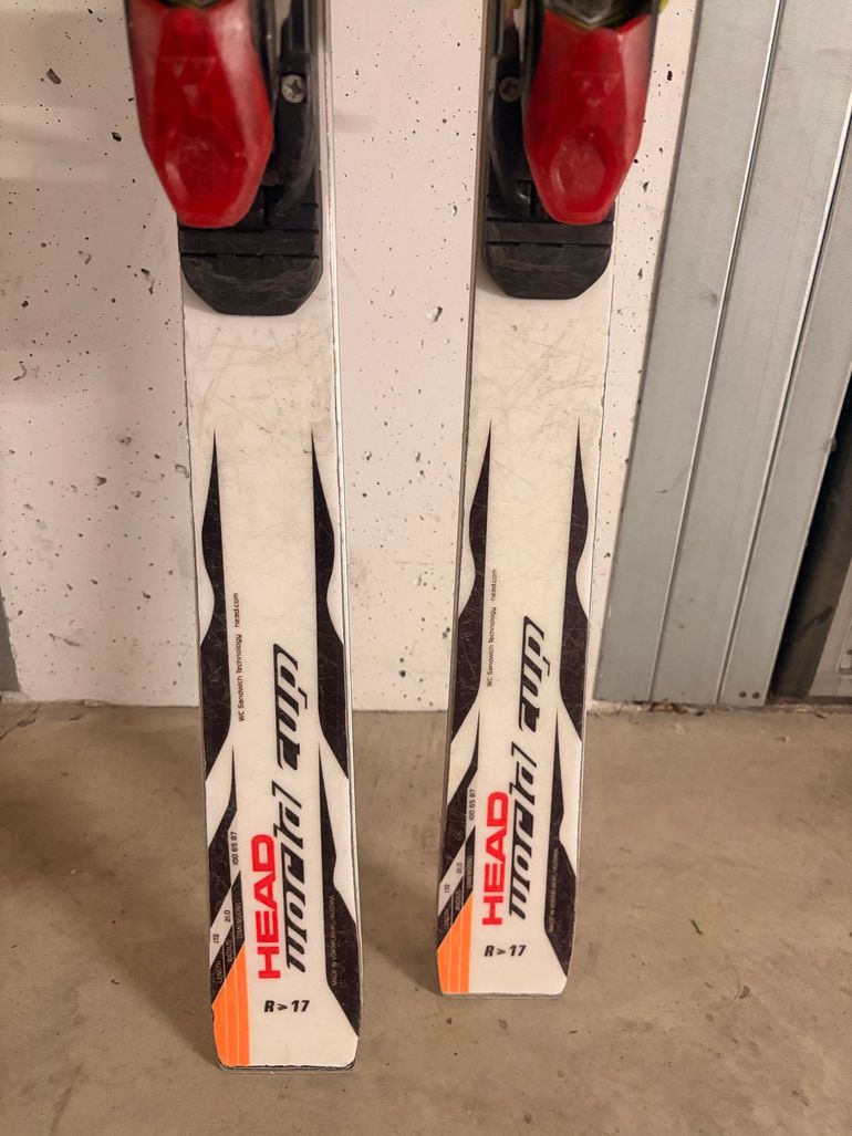 Used 2022 world cup bike — image 3 of 9