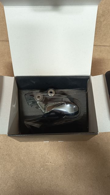 Used Shimano Dura-Ace 11v Disco Meccanico bike — image 5 of 12