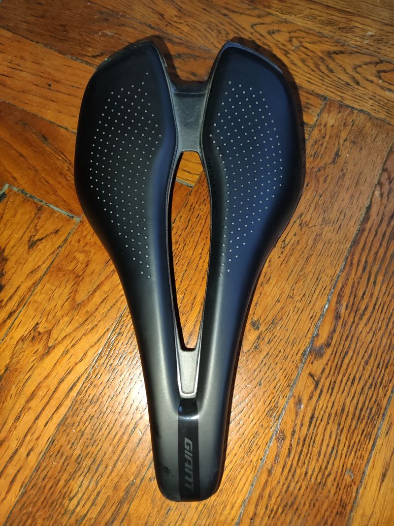 Used Giant Fleet SLR 2024 Saddles & Seatposts