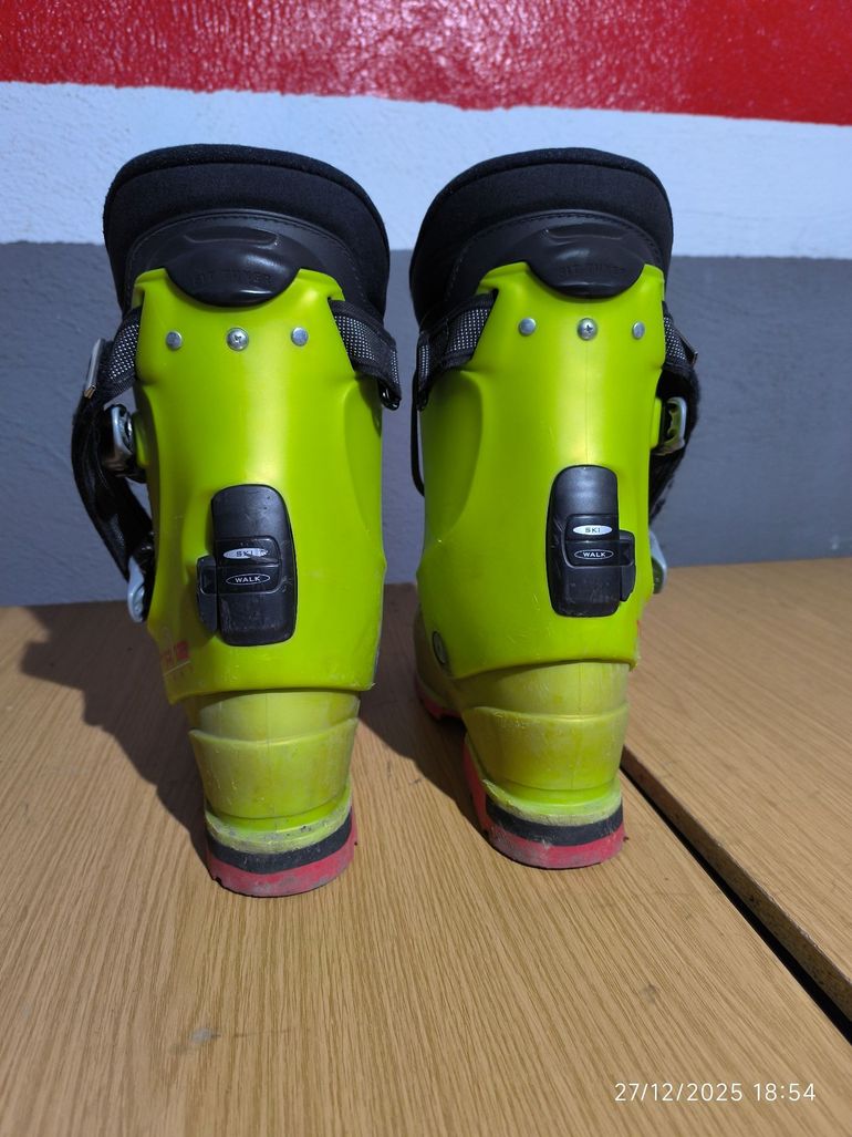 Used 2010 TR12 Touring Ski Boots bike — image 3 of 4