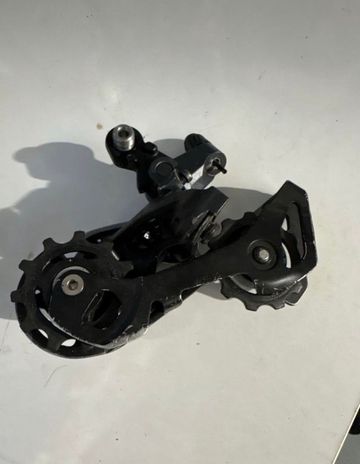 Used Shimano Ultegra 11v rear short cage bike — image 3 of 3