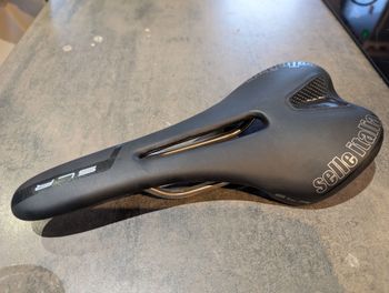Selle Italia X-LR Superflow L3 – Rails Titane 316 – Selle Vélo Neuve