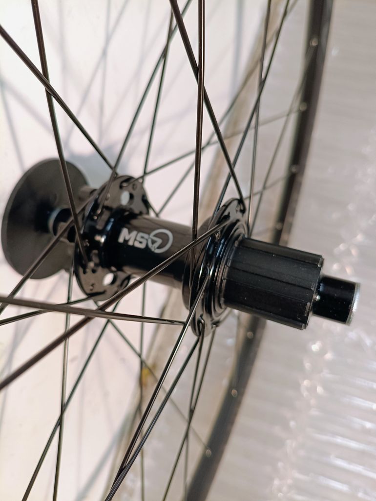 Used Madsp QR 700c 28" Hybrid Bike Wheelset 2025 bike — image 2 of 5