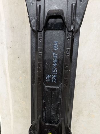 Used 2024 RCS Skate Cold Skis 186cm bike — image 3 of 4