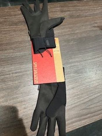 Used Specialized Neoshell Gloves bike — image 2 of 2