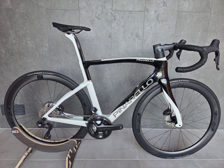 Used Novatec R4 Disc Carbon Wheels bike — image 3 of 3