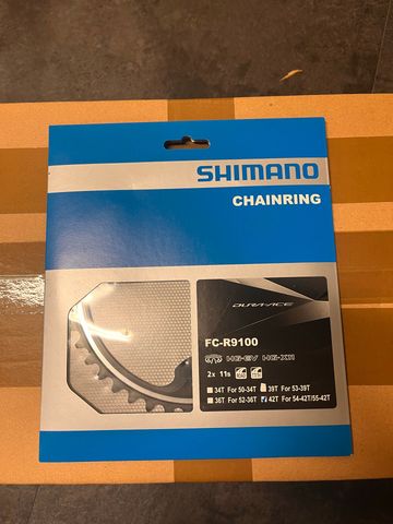 Used Shimano Dura Ace 11 speed plateau 42T Drivetrain & Pedals