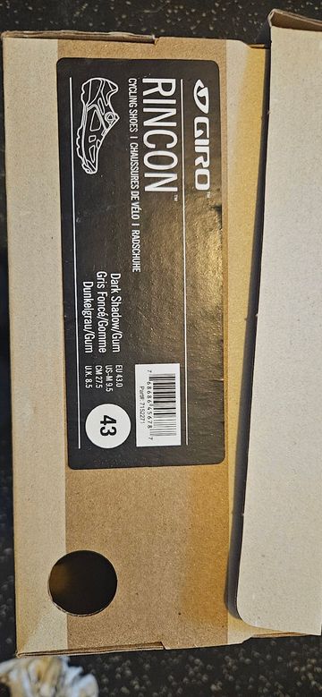 Giro Rincon Dark Shadow Size 43 bike de segunda mano — imagen 3 de 3