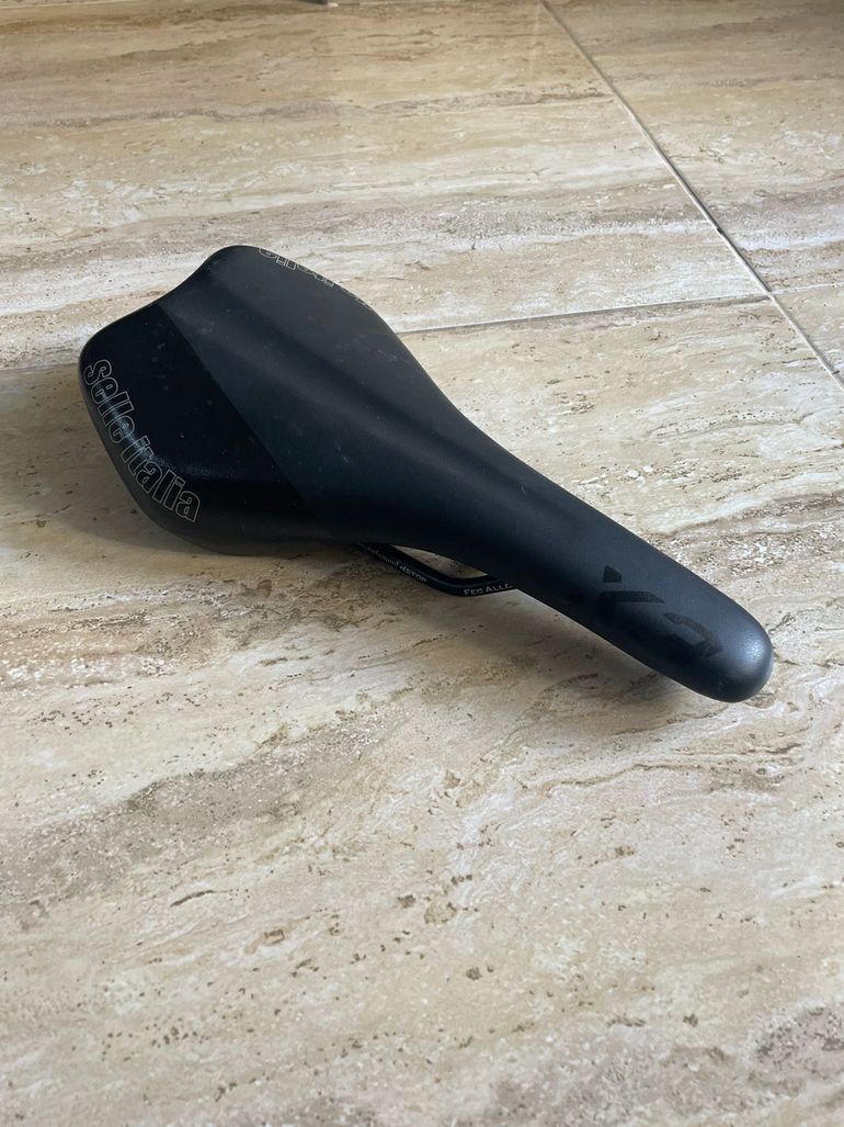 Used Selle Italia X3 Saddle bike — image 1 of 3