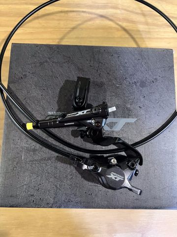 Käytetty Shimano XT D+T BR-M8100 J-Kit Resin Pads Brakes