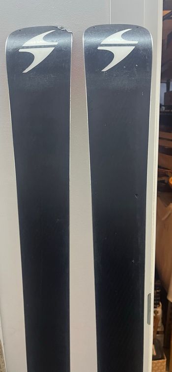 Used 2026 Anomaly 88 Skis 176cm bike — image 4 of 4