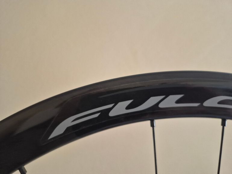 Used Fulcrum Racing Quattro DB Carbon Disc Laufradsatz 28" 6-Loch bike — image 3 of 11