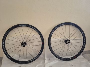 Fulcrum Racing Quattro DB Carbon Disc Laufradsatz 28" 6-Loch Wheels usato