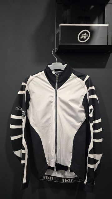 Brugt Assos Casaco Inverno (M) Cycling Clothing