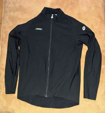 Used Assos Endurance ThermoBooster bike — image 1 of 5