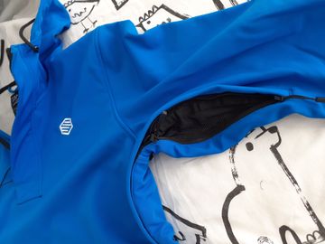 Used Siroko W3 Ollie Ski and Snowboard Jacket bike — image 7 of 18