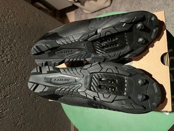 Used 2025 SCARPE SCOTT MTB RC ULTIMATE bike — image 2 of 4